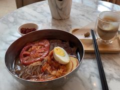 -Plush大堂酒廊(北京金融街威斯汀大酒店)