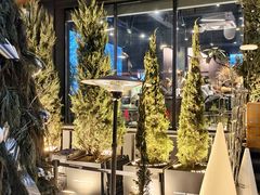 -W COLLECTIVE  DESSERT SHOP