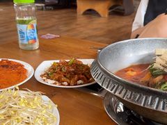 -喇喇排骨火锅·传统韩式脊骨汤(望京西园总店)
