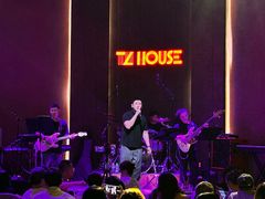 -TZ House音乐现场(来福士中心店)