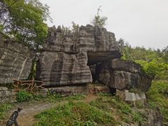 -梭布垭石林景区