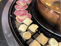 -阿山卓·野生菌火锅·纳西火塘烤肉