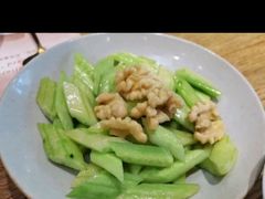 -椒爱水煮鱼川菜(让胡路万达店)