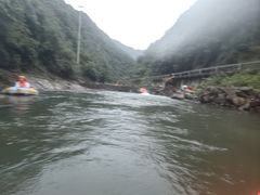 -安吉龙王山峡谷漂流