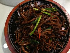 茶树菇炒蹄筋-文杏酒楼(一品天下店)