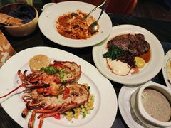 -福楼毕斯罗F Bistronome(国贸商城约会地标景观店)