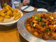 -俭寨大盘鸡·手抓肉·烧烤新疆菜(乌苏路店)