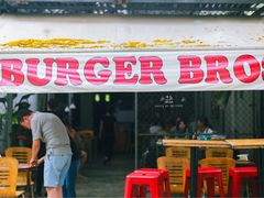 -BURGER BRO'S