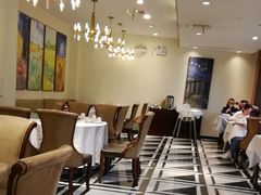 -老人和饭店(淮海中路店)