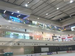 -百年港湾奥特莱斯(香炉礁店)