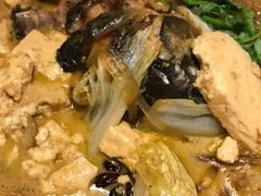 -吴记酱骨炖菜馆(康安路店)