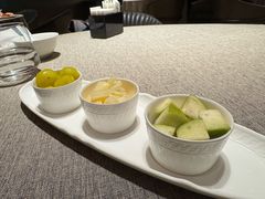 餐前小吃-虹潮荟·餐桌上的美食地理(太阳宫店)