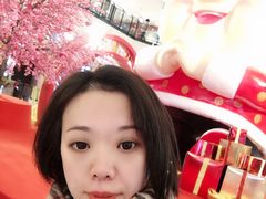 -梅龙镇广场