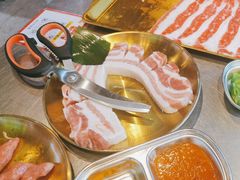 -哈哈碳都·牛肋条无限自助烤肉(台江万达店)