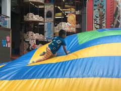 -蒙特利亲子乐园