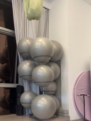 -小黑裙瑜伽·普拉提