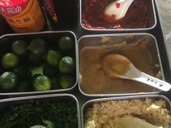 -四川小胡子海鲜(丁村万人海鲜广场店)