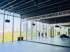 -Z&B Fitness Studio·Gym(前滩L+PLAZA店)