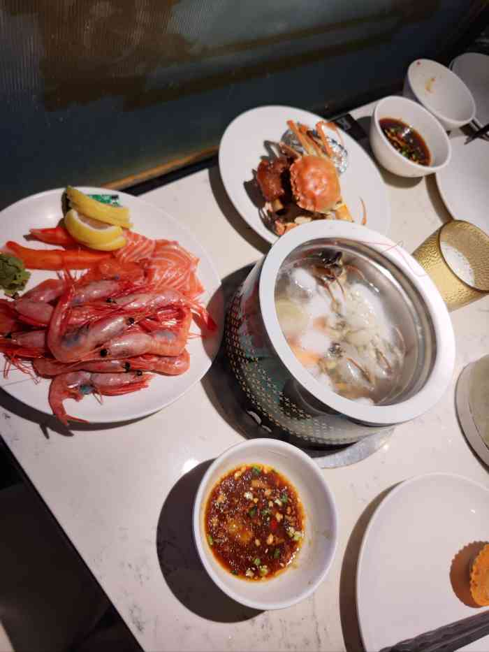 加餐海鲜自助(万象九宜城店)-"这家位于工业路378号万象城4层 can.