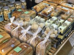 -Caten佳田(港惠店)