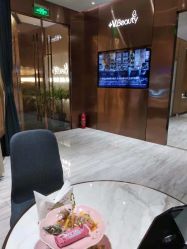 -苑苑vbeauty科技美容SPA