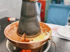 -楼外楼大刀肉传统火锅居(幸福街店)