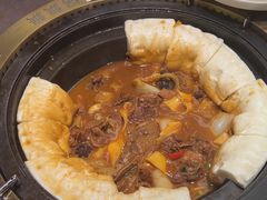 -锅飘飘·东北铁锅炖(雨花客厅店)