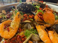 -老东镇啤酒屋海鲜加工·蒸汽海鲜·海鲜烧烤(台东店)