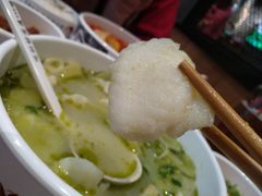-渝是乎川渝小炒(新世界百货望京店)