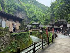 -刘伯温故里景区百丈漈