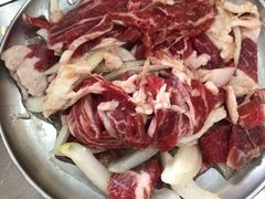 -牛信亭韩国料理·炭火烤肉(紫藤路店)