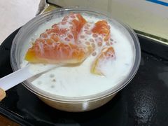 椰奶西米木瓜桃胶-百花传统甜品店(原址店)