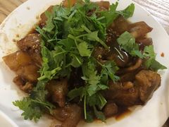 凉拌牛蹄筋-王三姑牛肉饼