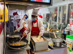 -夏氏怪老头·扬州狮子头(天山西路店)