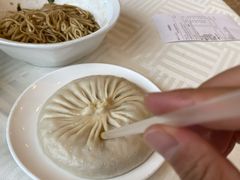 蟹黄汤包-怡园饭店-餐厅(四望亭店)