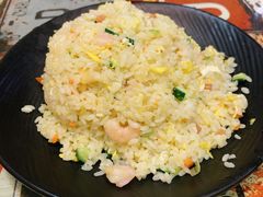 -扒虾小妹儿麻辣海鲜(宏图街店)