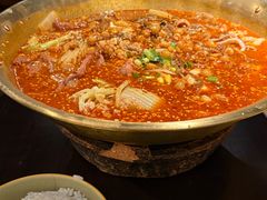-张翻越·川渝冒菜·武汉黑鸭煲(城北万象城店)