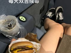 -麦当劳(浦江镇绿地乐和城店)