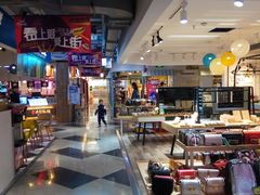 -鹿客西街(欧乐时尚广场店)