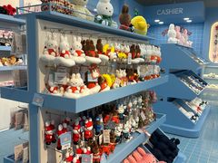 -宝龙城(杭州滨江店)