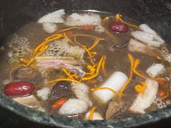 -芸山季·云南山珍菌火锅(人民广场来福士店)