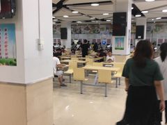 -北京联合大学本部食堂