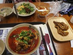 -重庆小面·抄手(解放碑好吃街店)