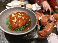 -万重锦·人文川菜馆(骡马市店)