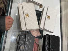 -Chanel(德基广场店)
