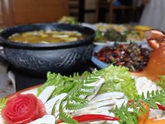 -三锅莊·牦牛肉火锅·香格里拉特色藏餐宴请餐厅(昆明创始店)