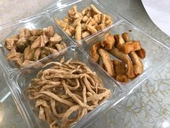 -水乡人家私房菜(逢简店)