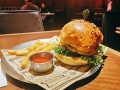海绵宝宝菠萝屋汉堡-Take A Bite·TAB汉堡