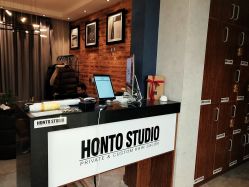 -BOF HAIR BY HONTO