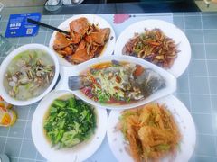 -桐盛祥小船海鲜本地菜(栈桥店)